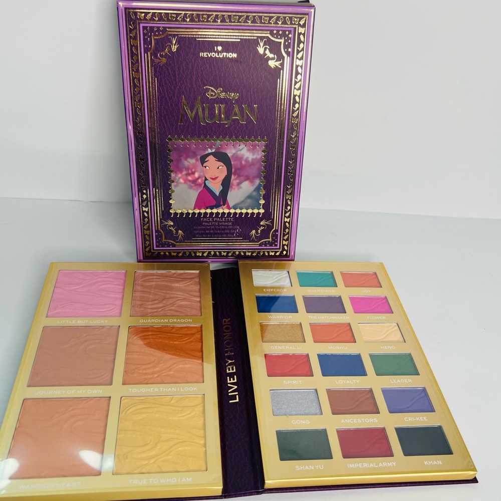I love Revolution MULAN DISNEY Palette (BLUSH , EYESHADOW & HIGHLIGHT).